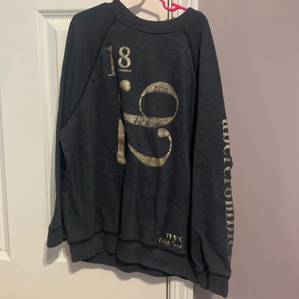 Abercrombie crew neck!